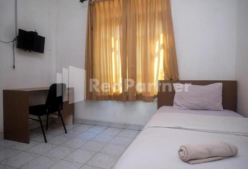 هتل Griya Jasmine Syariah Seturan Redpartner