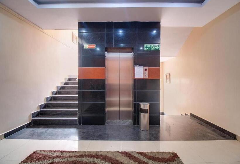 هتل Super Townhouse Gajuwaka Near Cmr Mall