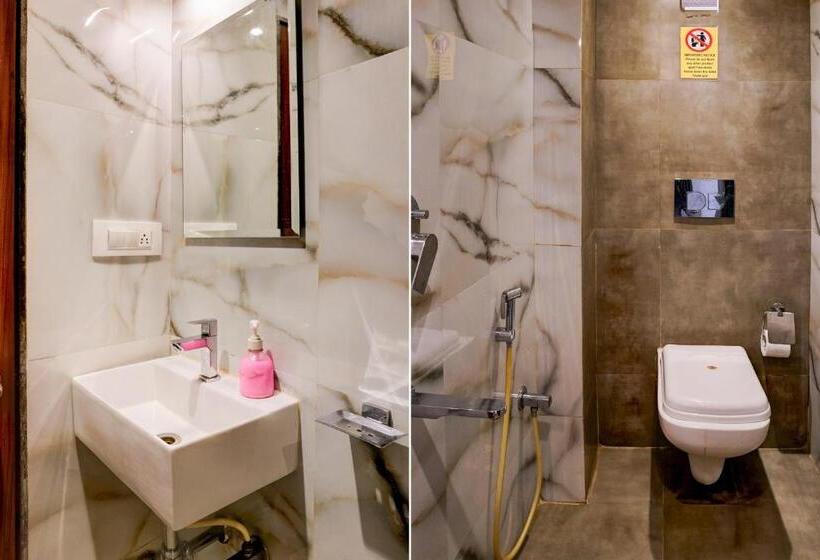 Oyo Hotel Powai Inn