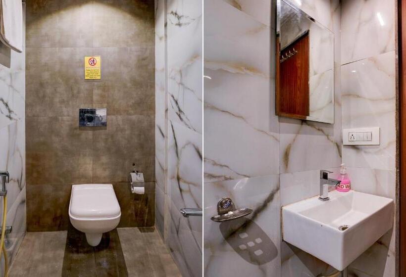 Oyo Hotel Powai Inn