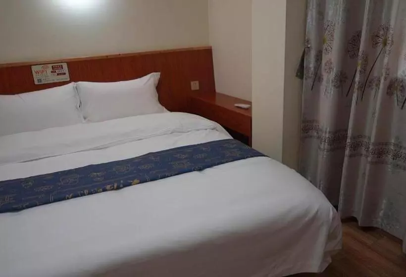 Majatalo Chenkun Guesthouse