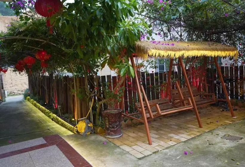 Majatalo Chenkun Guesthouse