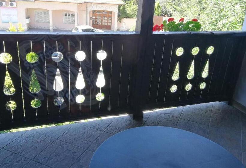 פנסיון Dunakanyar Bed & Breakfast