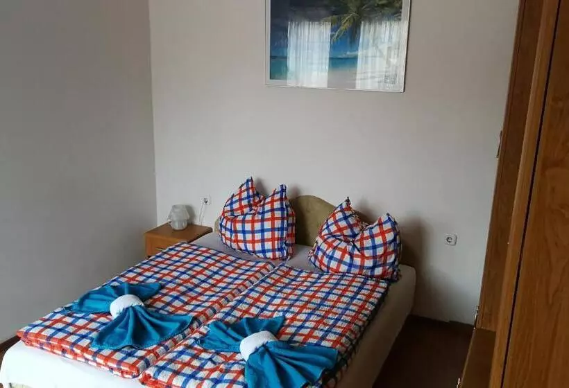 Majatalo Dunakanyar Bed & Breakfast