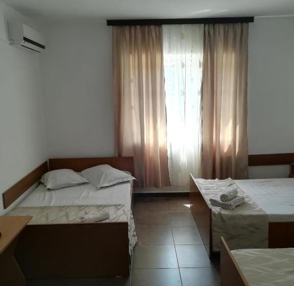 پانسیون Vila Calil