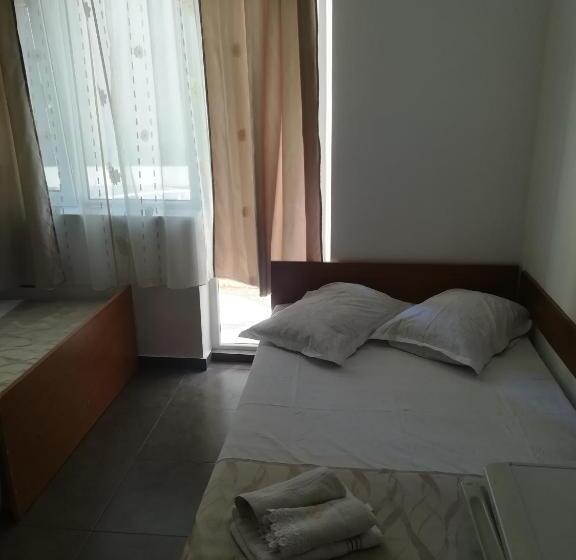 پانسیون Vila Calil