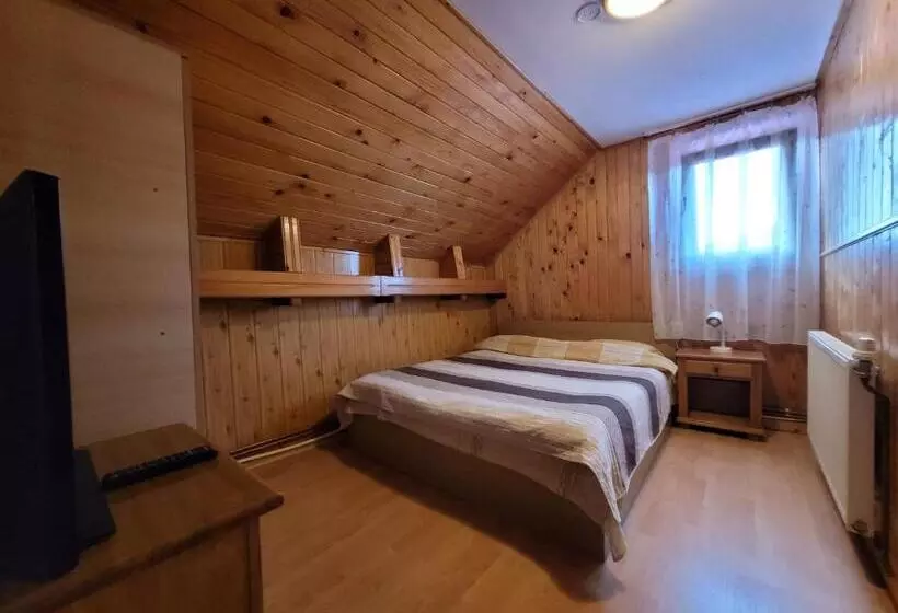 Pensiunea Casa Madalina