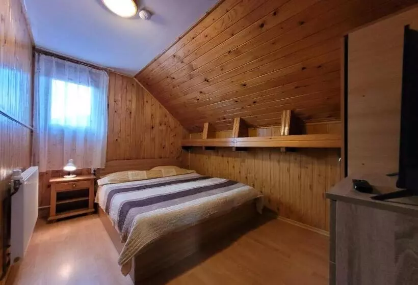 Pensiunea Casa Madalina