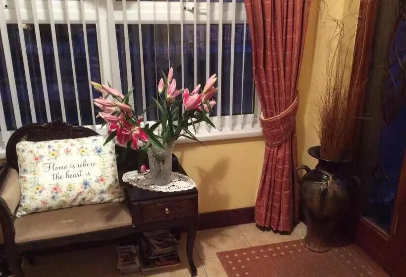 Aamiaismajoitus (B&B) Edenroe