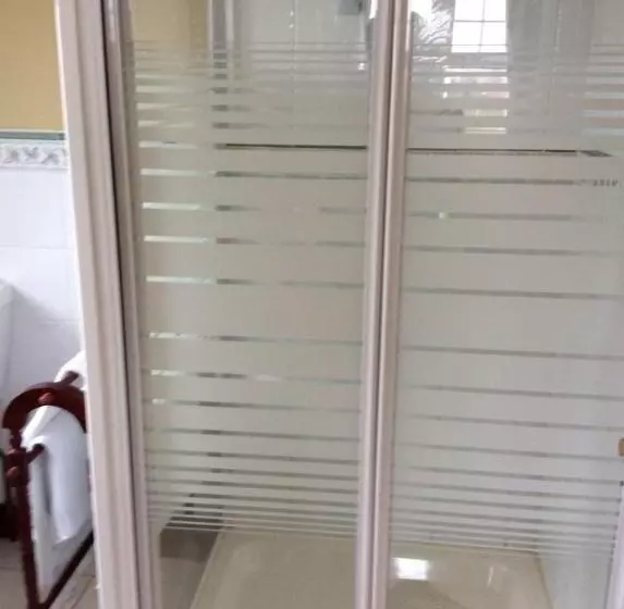 Aamiaismajoitus (B&B) Edenroe