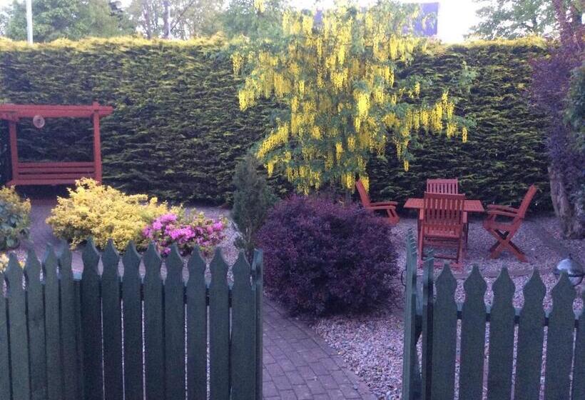 ベッドアンドブレックファースト Edenroe