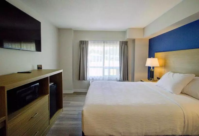 Hotelli Baymont By Wyndham Gold River