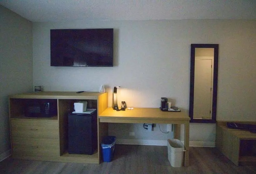 Hotelli Baymont By Wyndham Gold River