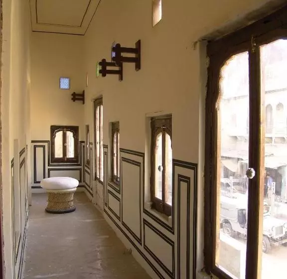 ホテル Mandawa Haveli