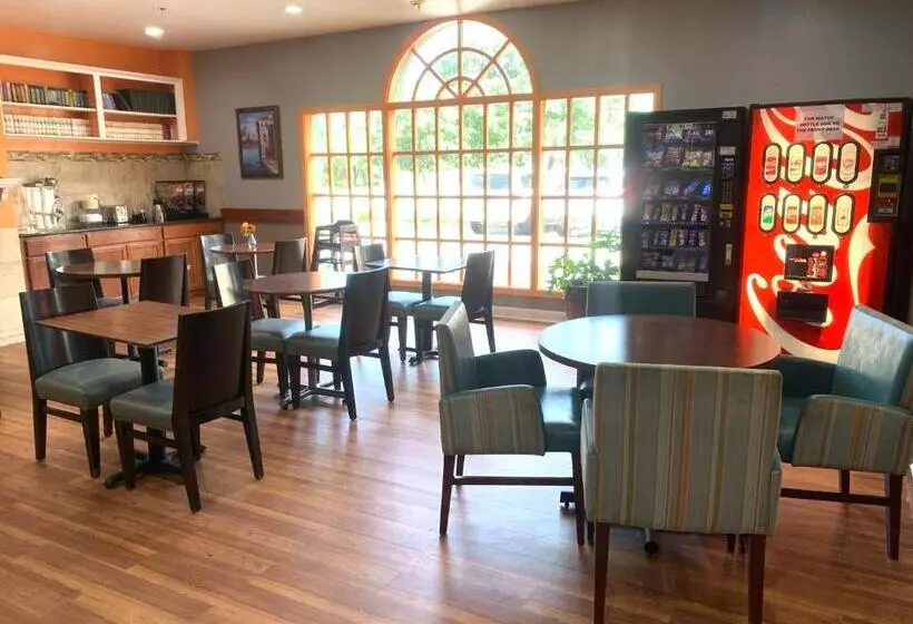 モーテル Guest House Inn Medical District Near Texas Tech Univ
