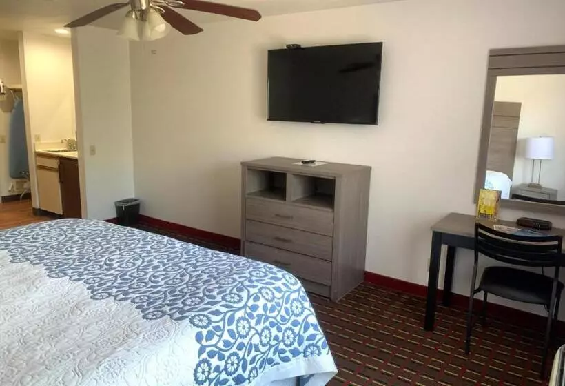 モーテル Guest House Inn Medical District Near Texas Tech Univ