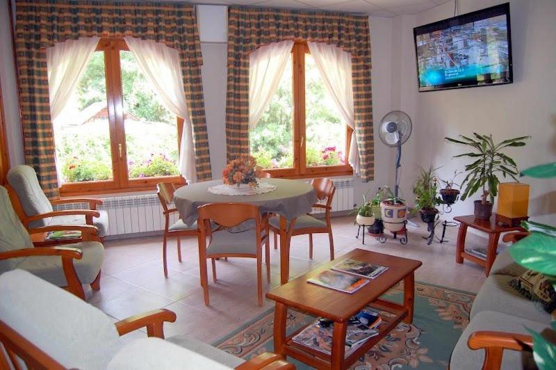 پانسیون Casa Feliu