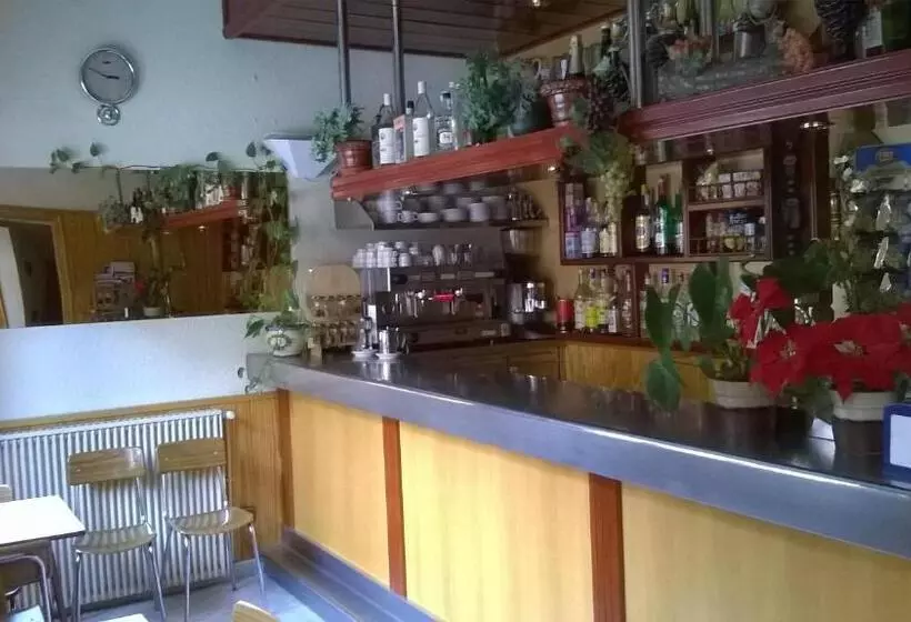 ペンション Casa Feliu