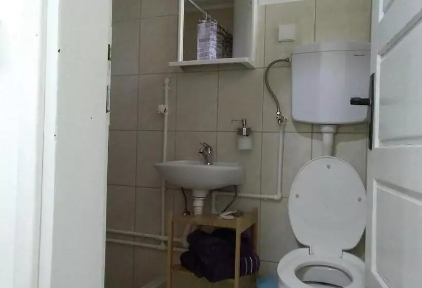 پانسیون Guest House Isidora