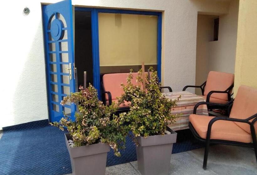 پانسیون Guest House Isidora