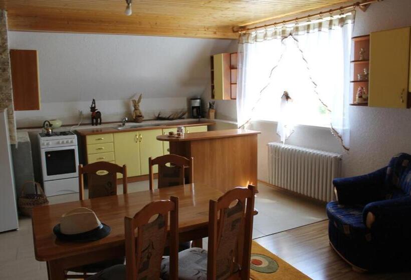 펜션 Ubytovanie Hugo Alžbetka