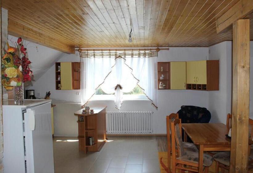 펜션 Ubytovanie Hugo Alžbetka