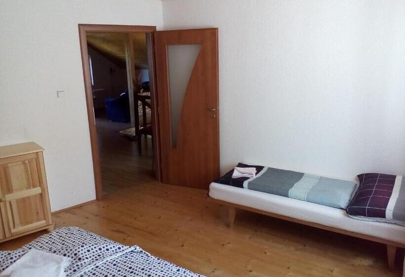 펜션 Ubytovanie Hugo Alžbetka