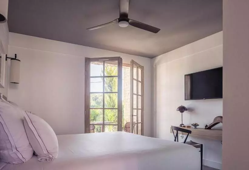 Hotelli Hôtel Indarra