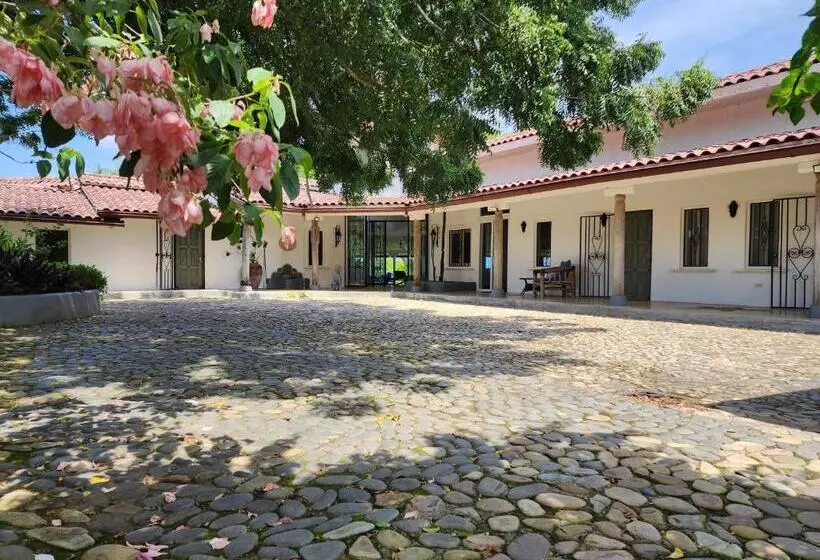 ペンション Casa Joseph