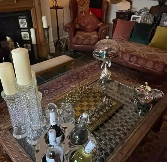 Aamiaismajoitus (B&B) Olivia House