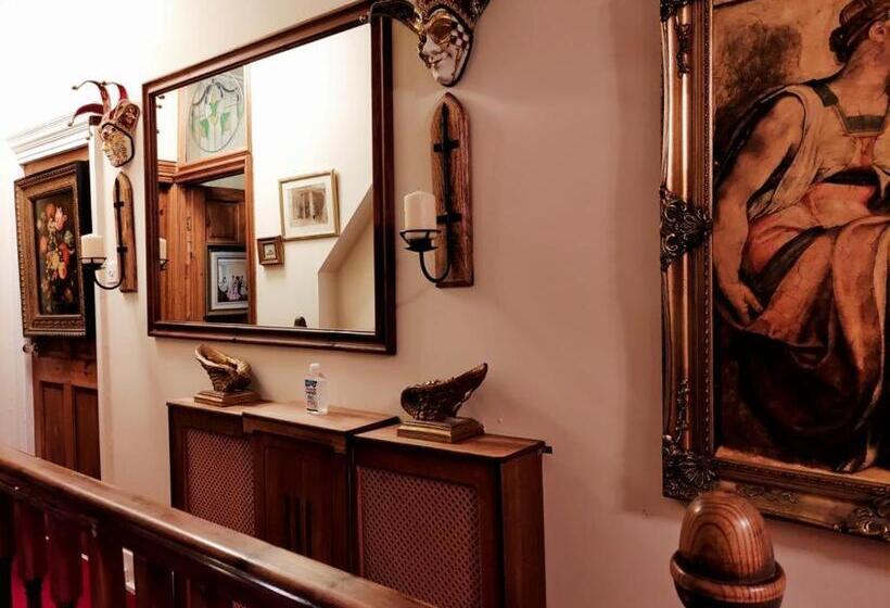 Bed and Breakfast Olivia House