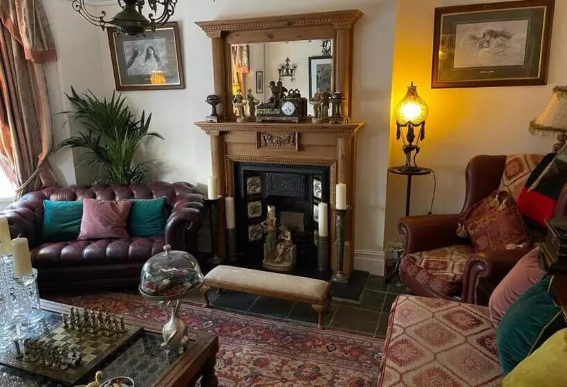Aamiaismajoitus (B&B) Olivia House