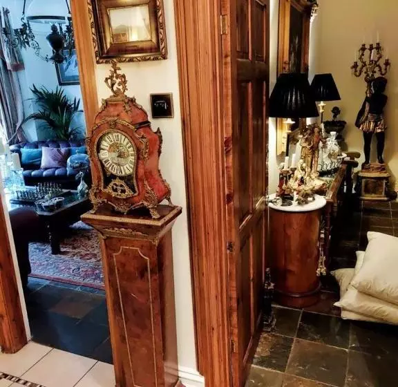 Aamiaismajoitus (B&B) Olivia House