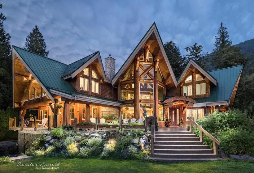 Bed and Breakfast The Rockwell Harrison Guest Lodge