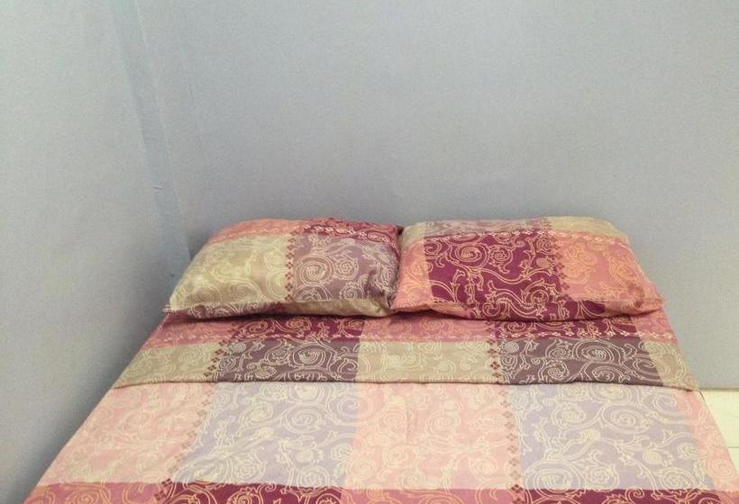 Gum Leaves Hotel And Restaurant