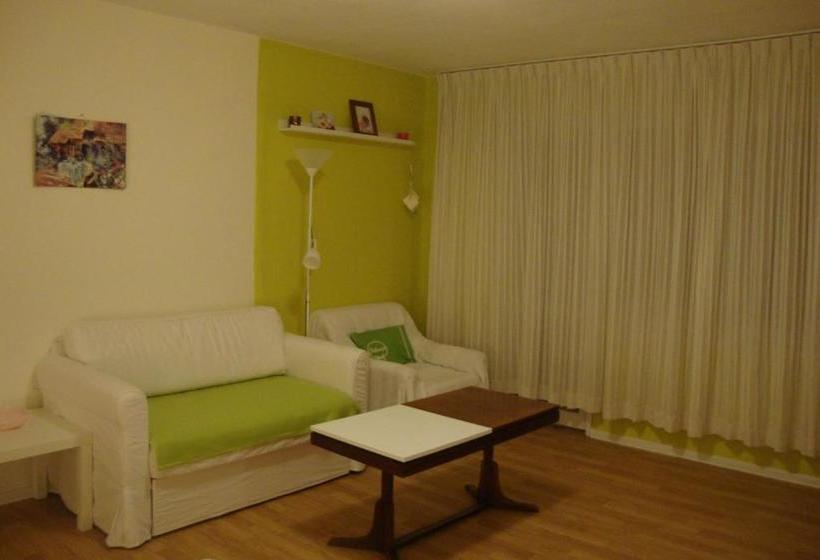 فندق صغير Guest Rooms Colours