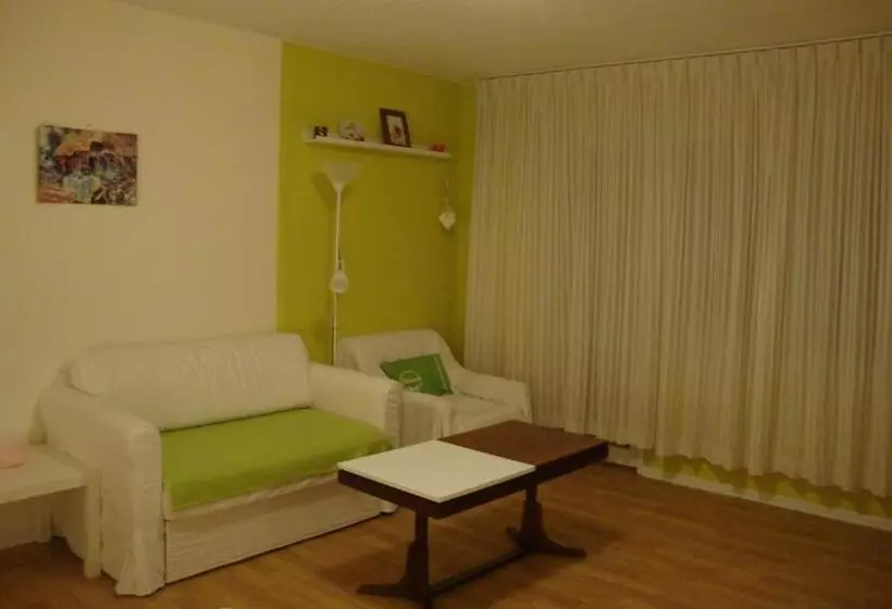 ユースホステル Guest Rooms Colours