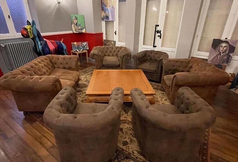 ホテル Le Central Hôtel Bar