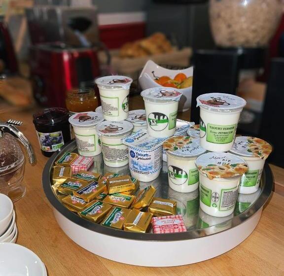 Отель Le Central Hôtel Bar