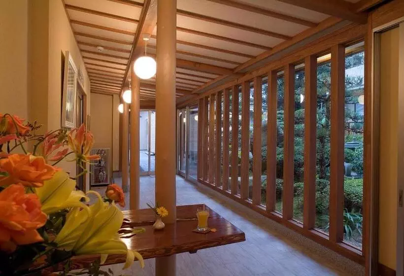 旅館 Hakuwaso