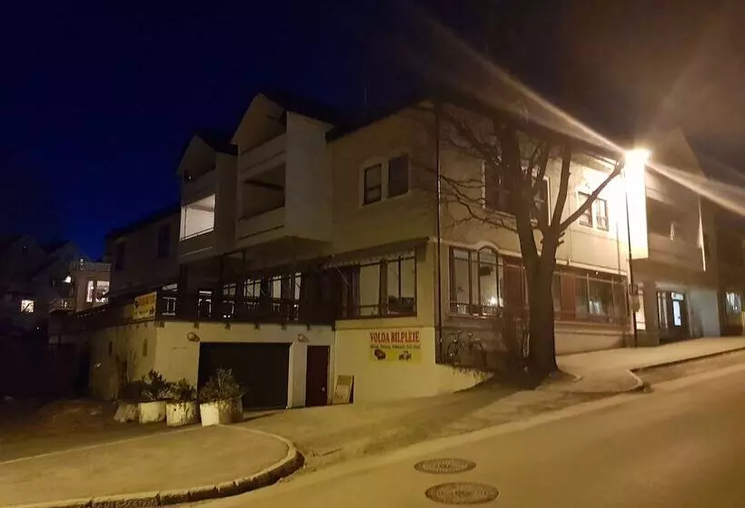 Volda Hostel & B & B