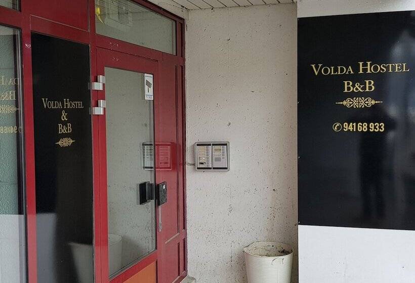 Volda Hostel & B & B