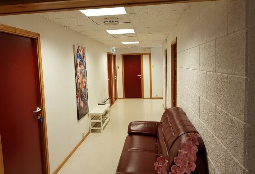 Volda Hostel & B & B