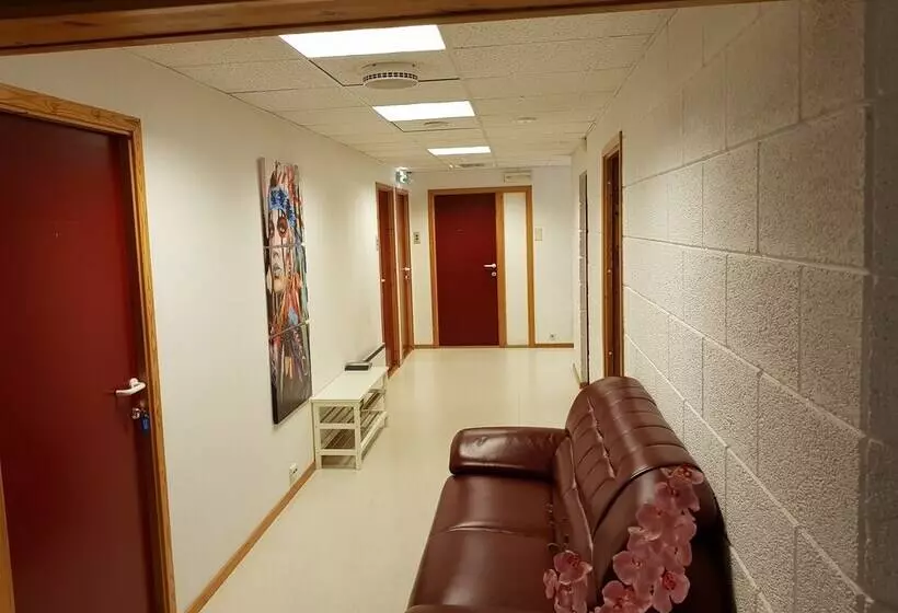 Volda Hostel & B & B