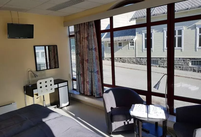 Volda Hostel & B & B