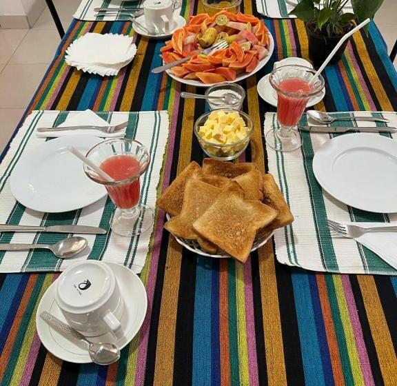 Szálloda New Nethmi Villa