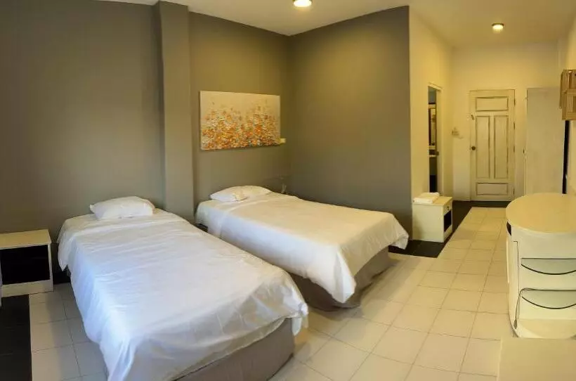 Hotelli Shalom Center Chaweng Samui
