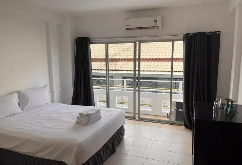 Hotelli Shalom Center Chaweng Samui