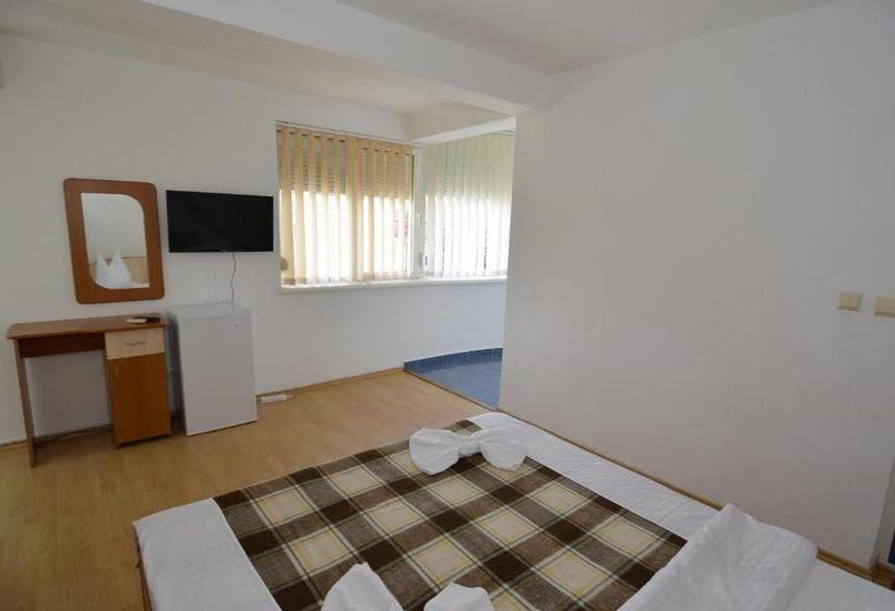 بنسيون Casa Blanca Din Costinesti