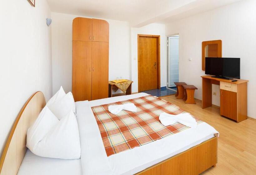 بنسيون Casa Blanca Din Costinesti